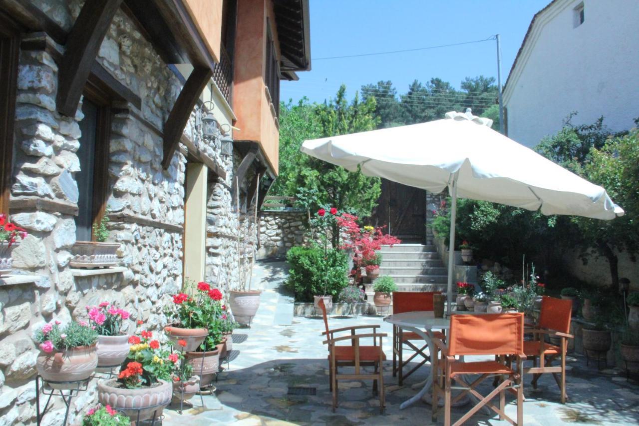 Livithron Rodon Apartmán