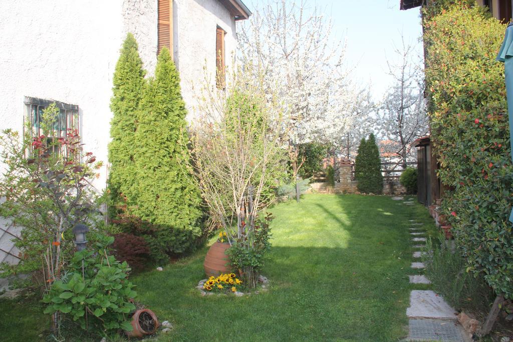 Livithron Rodon Apartmán Rodholívos
